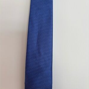 Michael Kors blue Textured Men's Tie